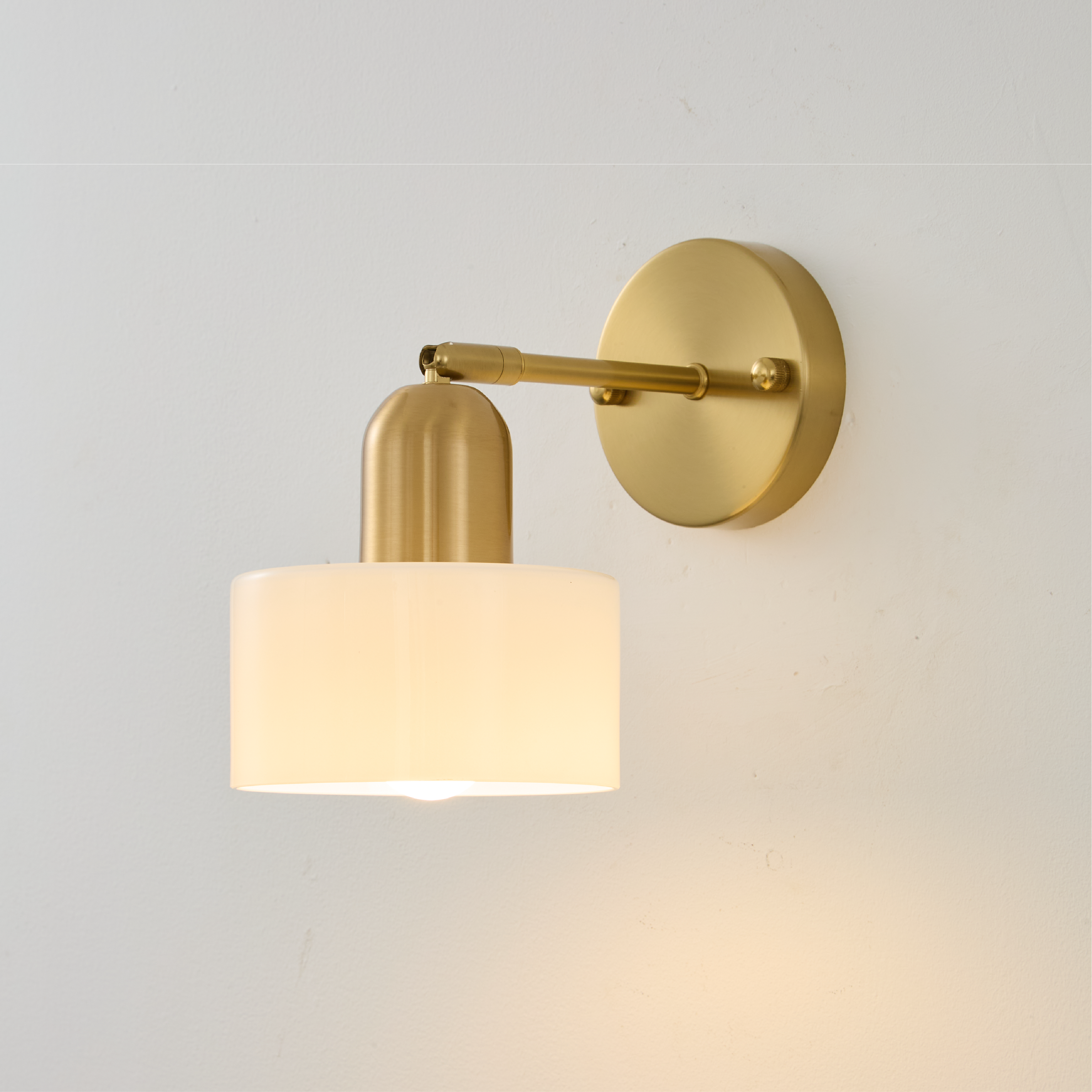 Bauhaus Farbglas Wandleuchte – Modernes Design