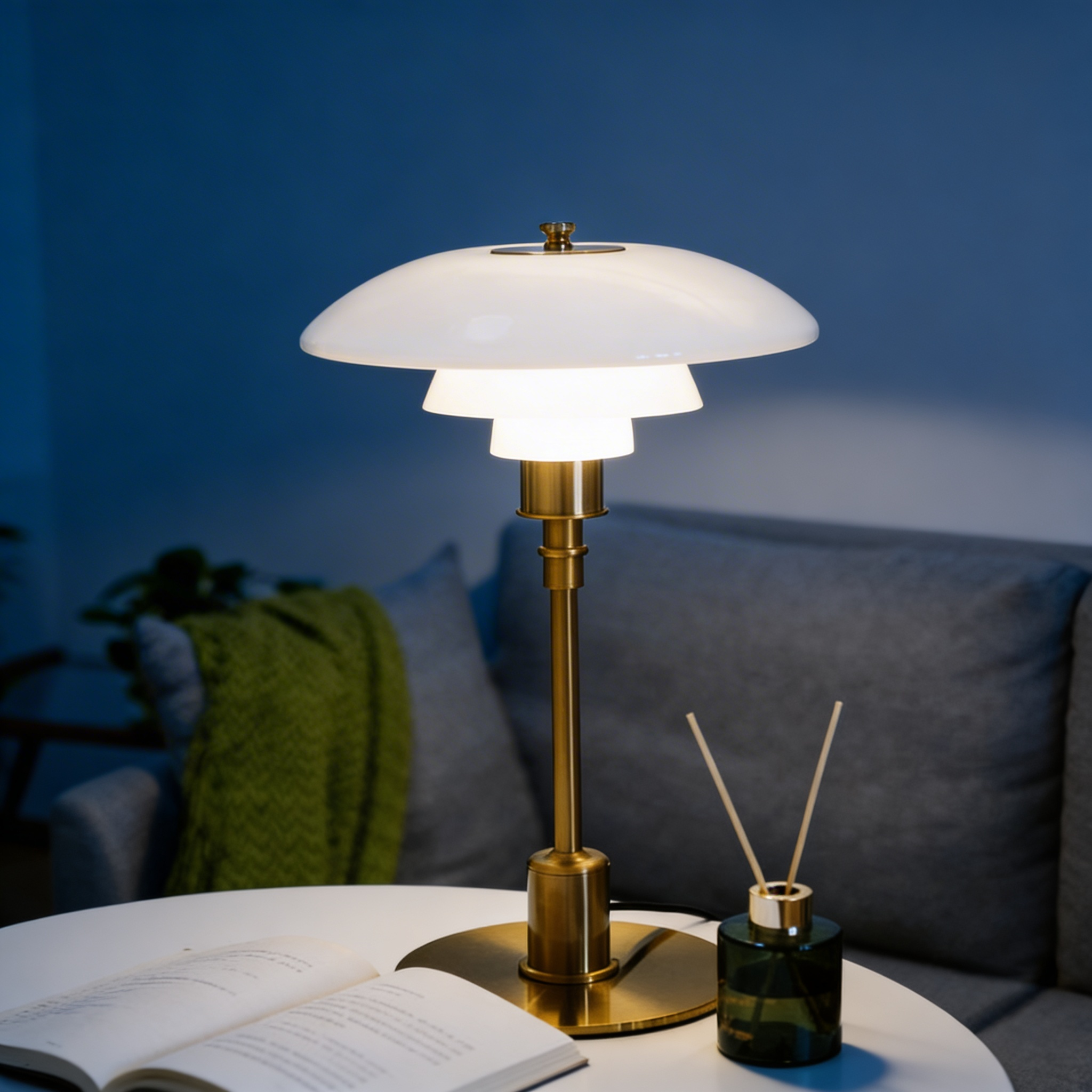 Dänische Design-Tischleuchte – Nordischer Stil